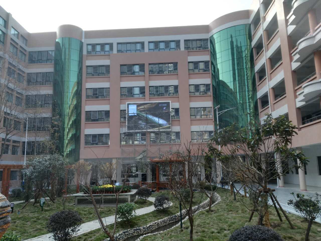 南陽中學led顯示屏